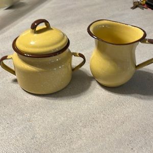 Vintage Cinsa sugar and creamer enamel ware never used